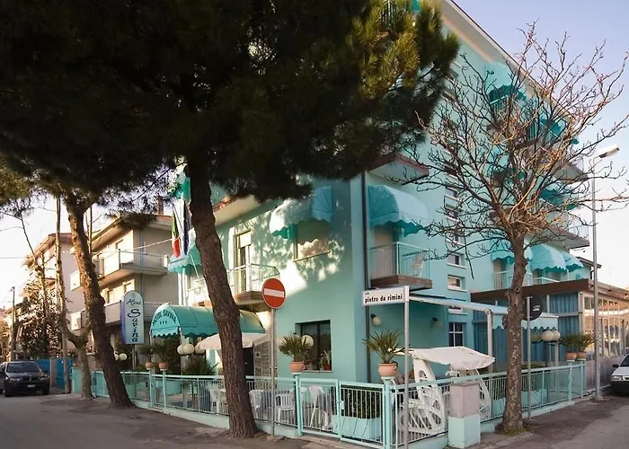 酒店 萨维娜酒店 3*