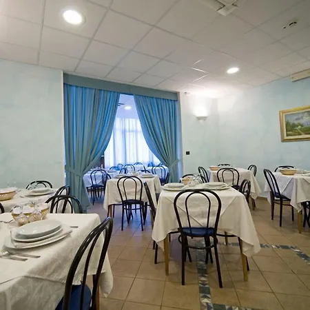 Savina 3*