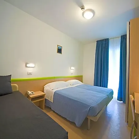 Savina Hotel
