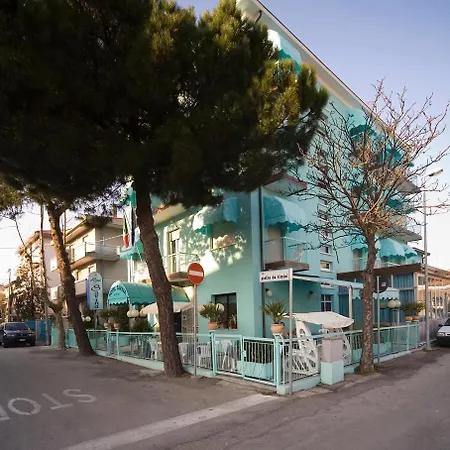 Hotel Savina 3*