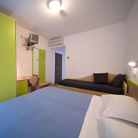 Savina Hotel